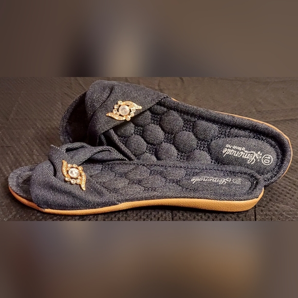 Lemonade Shoes Lemonade By Beauty Max Slipin Sandal Poshmark